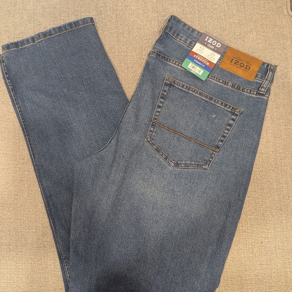 IZOD 38x34 Men’s Comfort Stretch Straight Fit Medium Wash Jean NWT